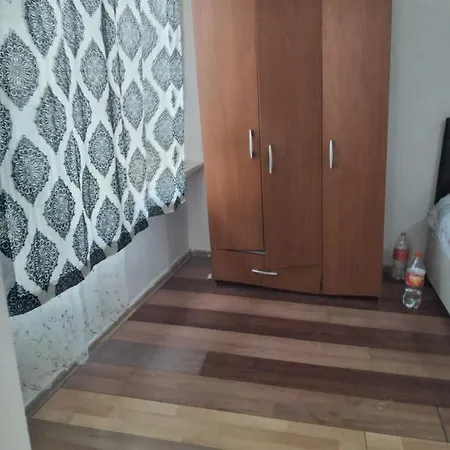 Apartman Очень Дешево 2 Комнаты В Центре Города *
